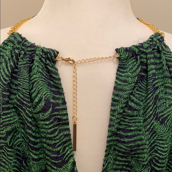 Michael Kors (like new) halter dress. Size 10 - Picture 3 of 8